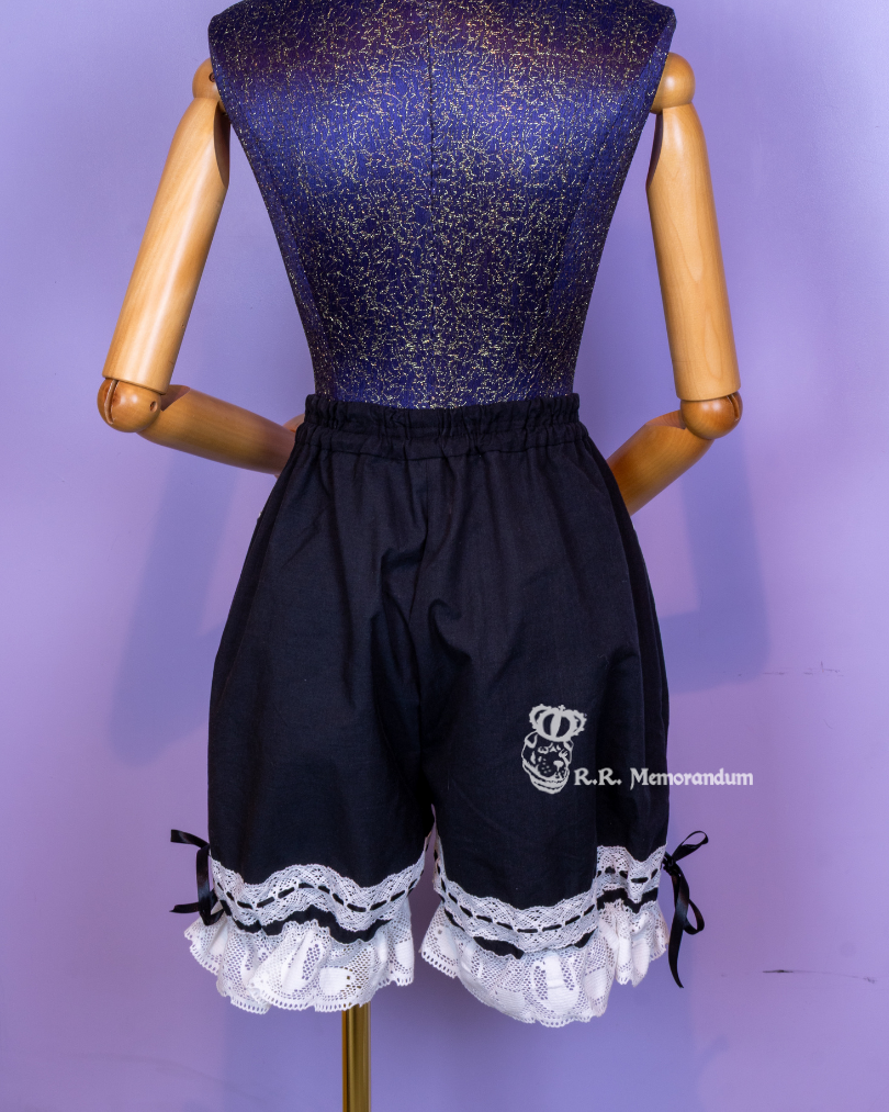 Tea Time Bloomers
