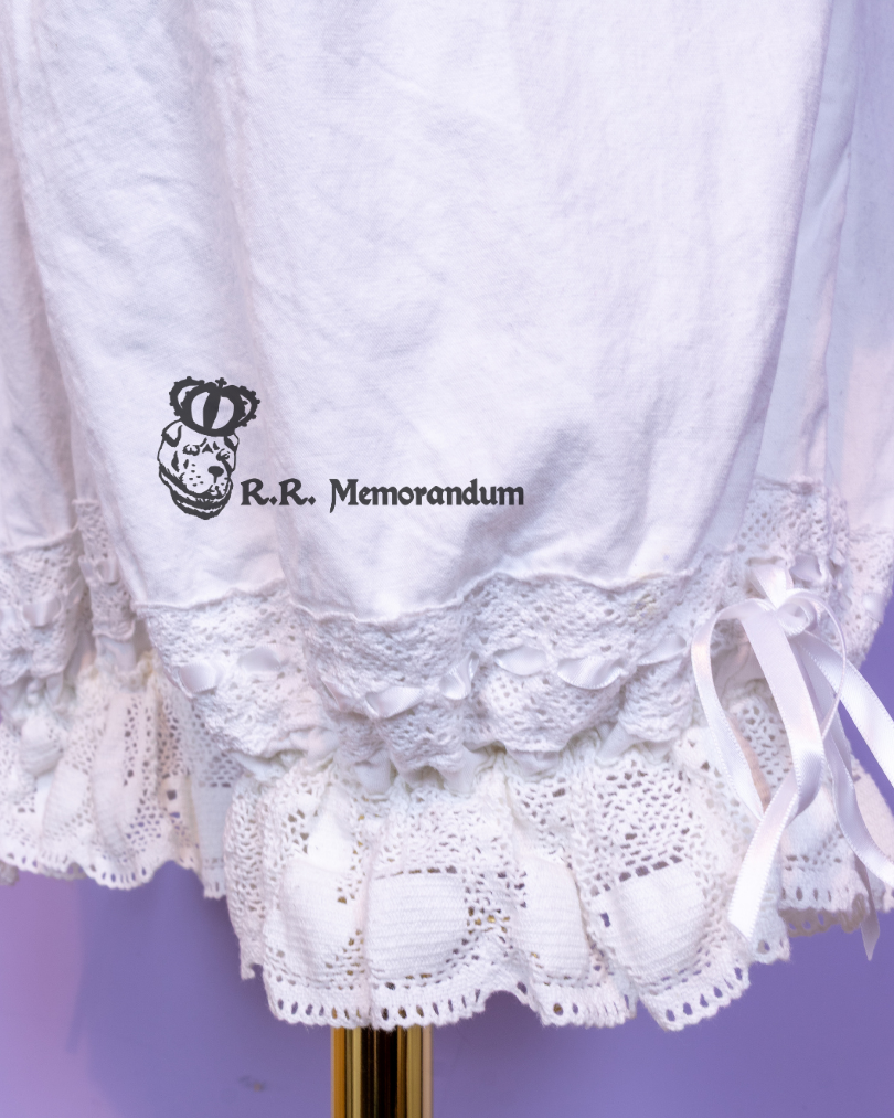 Tea Time Bloomers